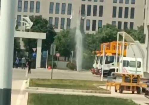 北京機(jī)場消防管道漏水